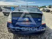 2010 Toyota PRIUS фото