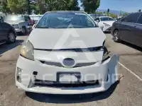 2010 Toyota PRIUS фото
