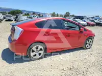 2010 Toyota PRIUS фото