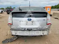 2010 Toyota PRIUS фото