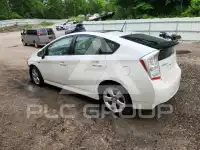 2010 Toyota PRIUS фото