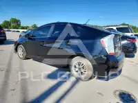 2010 Toyota PRIUS фото
