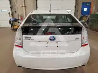 2010 Toyota PRIUS фото