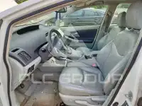 2010 Toyota PRIUS фото