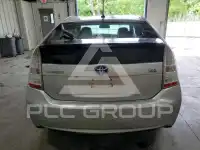 2010 Toyota PRIUS фото