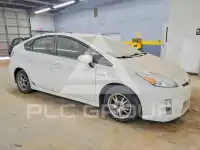2010 Toyota PRIUS фото