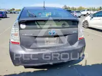 2010 Toyota PRIUS фото