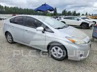 2010 Toyota PRIUS фото