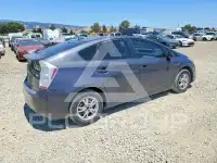 2010 Toyota PRIUS фото