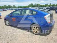 2010 Toyota PRIUS фото