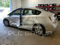 2010 Toyota PRIUS фото
