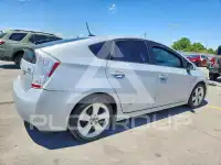 2010 Toyota PRIUS фото