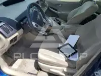 2010 Toyota PRIUS фото