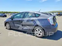2010 Toyota PRIUS фото