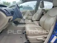 2010 Toyota PRIUS фото
