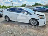 2010 Toyota PRIUS photo