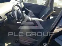 2010 Toyota PRIUS фото