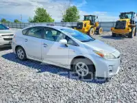 2010 Toyota PRIUS фото
