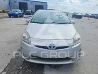 2010 Toyota PRIUS фото