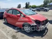 2010 Toyota PRIUS фото