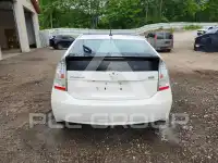2010 Toyota PRIUS фото