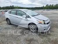 2010 Toyota PRIUS фото