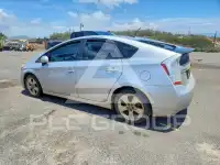 2010 Toyota PRIUS фото
