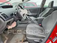 2010 Toyota PRIUS фото