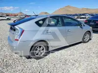 2010 Toyota PRIUS фото