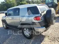 2010 Toyota FJ Cruiser фото