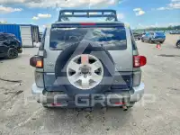 2010 Toyota FJ Cruiser фото