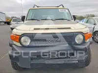 2010 Toyota FJ Cruiser фото