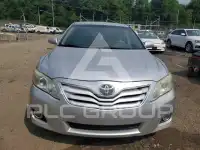 2010 Toyota CAMRY фото