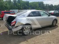 2010 Toyota CAMRY фото