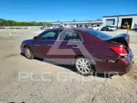 2010 Toyota AVALON фото