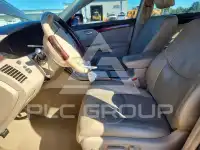 2010 Toyota AVALON фото