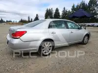 2010 Toyota AVALON фото
