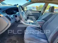2010 Toyota AVALON фото