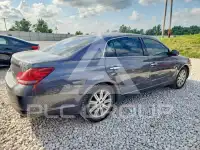 2010 Toyota AVALON photo