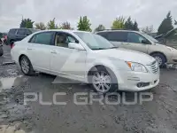 2010 Toyota AVALON photo