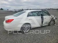 2010 Toyota AVALON фото