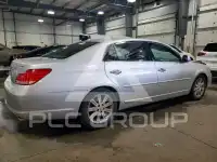 2010 Toyota AVALON фото
