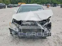 2010 Toyota AVALON фото