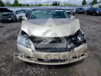 2010 Toyota AVALON фото