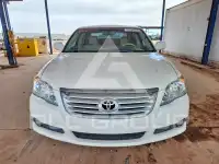 2010 Toyota AVALON photo