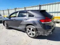 2010 Toyota VENZA photo