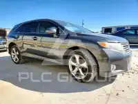 2010 Toyota VENZA photo