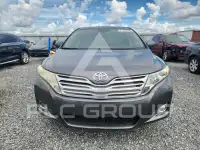 2010 Toyota VENZA photo