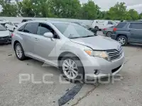2010 Toyota VENZA фото