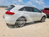 2010 Toyota  фото